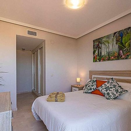 797 Holiday Rentals - Moderno Piso Para 5 Con Hermosas Vistas Benalmádena Kültér fotó