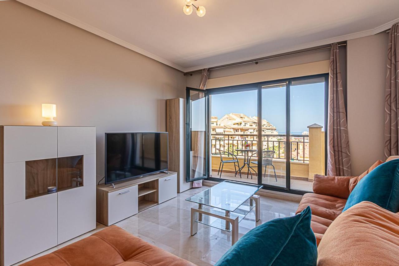 797 Holiday Rentals - Moderno Piso Para 5 Con Hermosas Vistas Benalmádena Kültér fotó