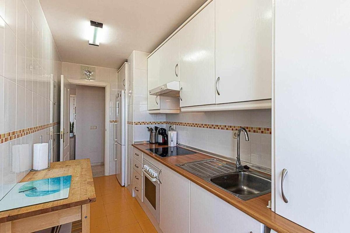 797 Holiday Rentals - Moderno Piso Para 5 Con Hermosas Vistas Benalmádena Kültér fotó